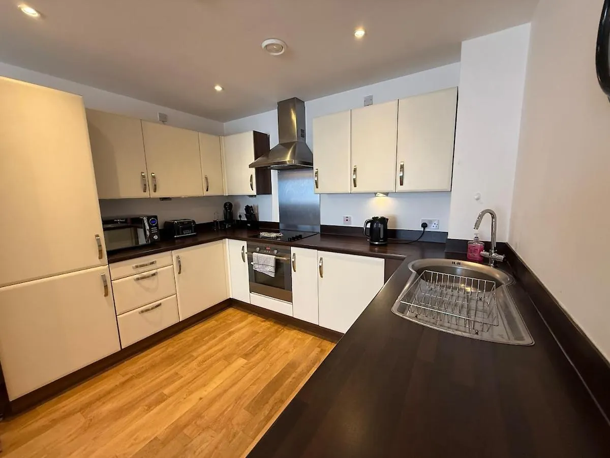 Charming 1BR Apartment In Heart of Cardiff Bay United Kingdom